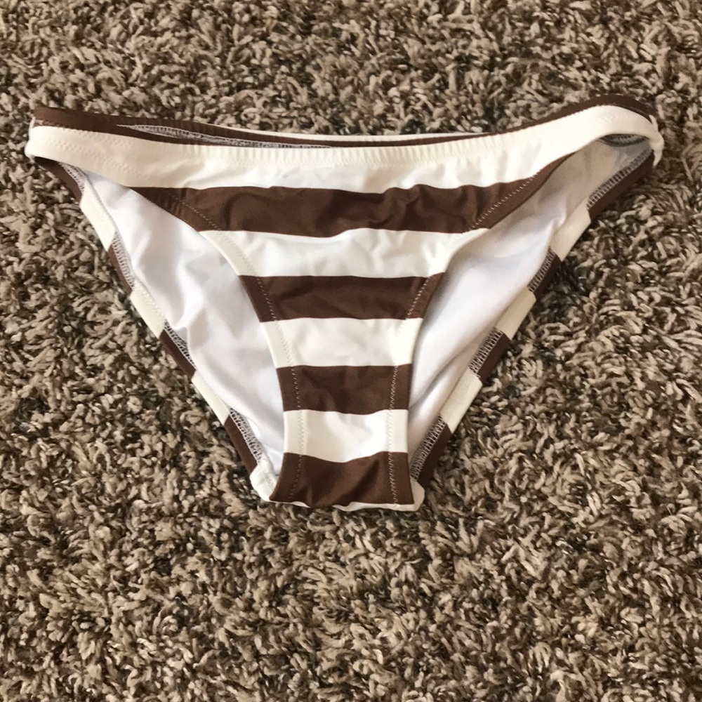 VS bikini bottoms